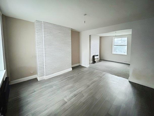 8160dc1c-Dining 202.jpg