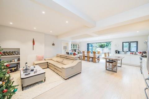 5 bedroom detached house for sale, Clive Road, Twickenham TW1