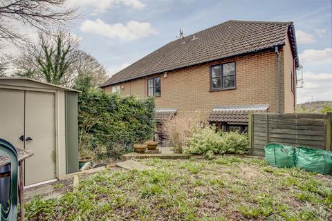 1 bedroom terraced house to rent, Lawsone Rise, High Wycombe HP13
