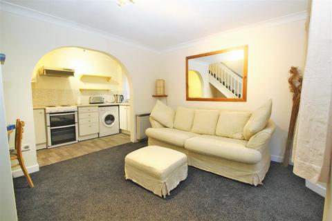 1 bedroom terraced house to rent, Lawsone Rise, High Wycombe HP13