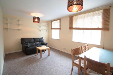 1 bedroom apartment to rent, St Paul's Court, Clapham Park Road, Clapham SW4