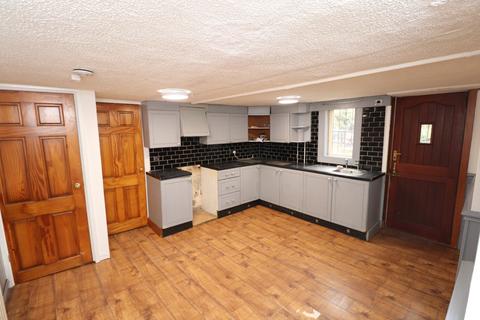 2 bedroom terraced house to rent, Pasture View, Armley, Leeds, LS12