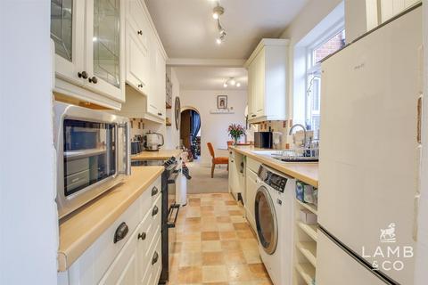 3 bedroom terraced house for sale, High Street, Thorpe-Le-Soken CO16