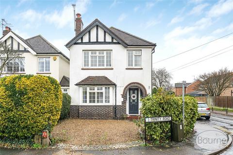 Chobham Road, Knaphill, Woking, Surrey, GU21