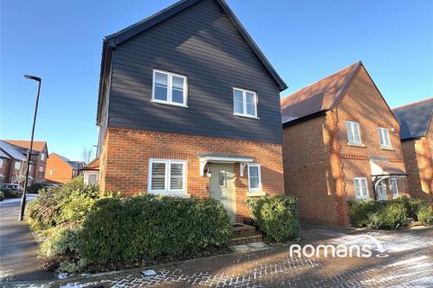 3 bedroom house to rent, Heatherdene Road, High Wycombe, Buckinghamshire, HP10