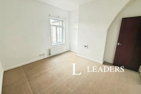 4 bedroom terraced house to rent, Kinsey Street, ST5