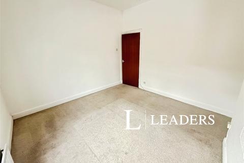 4 bedroom terraced house to rent, Kinsey Street, ST5