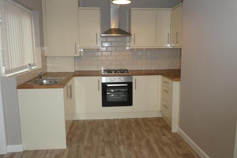 3 bedroom detached bungalow to rent, Maple Avenue, Stalybridge SK15