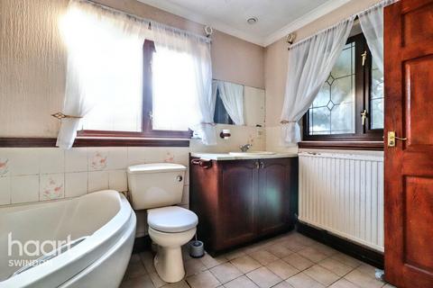 3 bedroom semi-detached house to rent, Swindon Road, SWINDON