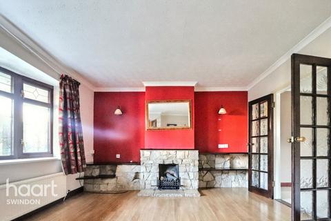 3 bedroom semi-detached house to rent, Swindon Road, SWINDON