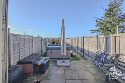 3 bedroom terraced house for sale, Flag Hill, Colchester CO7
