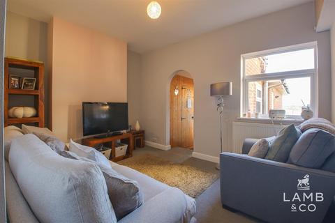 3 bedroom terraced house for sale, Flag Hill, Colchester CO7