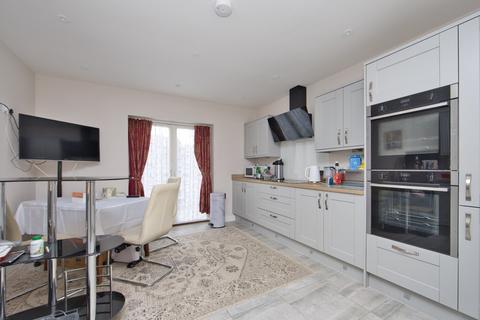 4 bedroom end of terrace house for sale, Shorncliffe Road, Folkestone, Kent, CT20