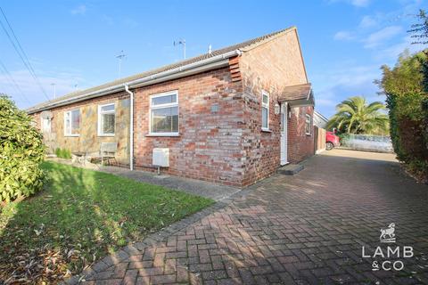 2 bedroom semi-detached bungalow for sale, Pauls Way, Clacton-On-Sea CO15