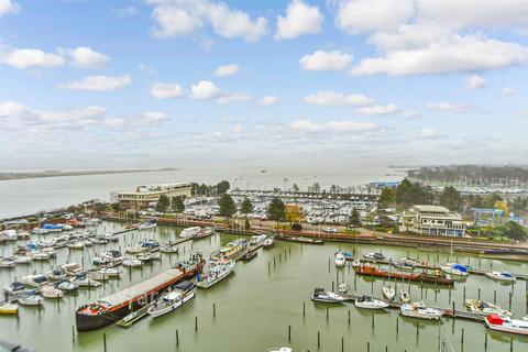2 bedroom apartment for sale, Marina Heights, Gillingham ME7