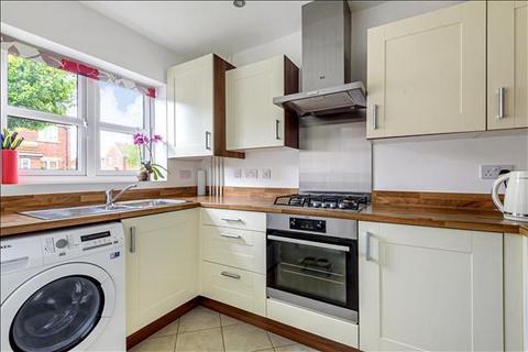 3 bedroom detached house to rent, Silks Way,ANDOVER TOWN