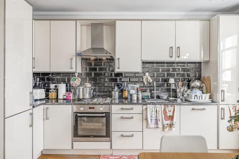 1 bedroom property to rent, Portobello Road, Notting Hill, London, W11