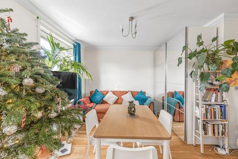 1 bedroom property to rent, Portobello Road, Notting Hill, London, W11