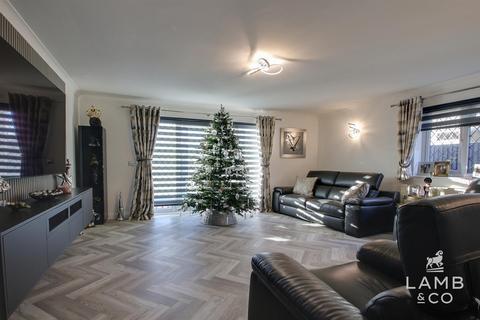 3 bedroom detached bungalow for sale, Burrsville Mews, Clacton On Sea CO15