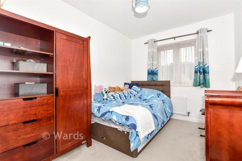4 bedroom end of terrace house for sale, Colyn Drive, Maidstone, Kent