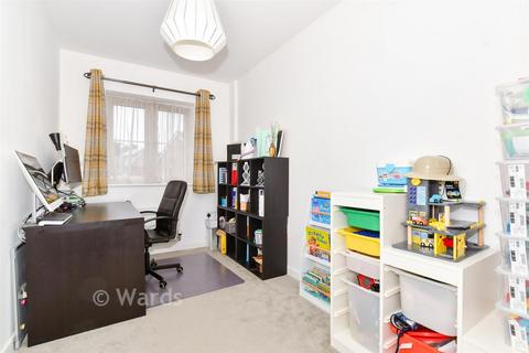 4 bedroom end of terrace house for sale, Colyn Drive, Maidstone, Kent