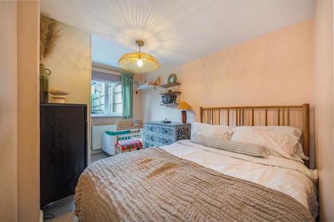 undefined, Waite Davies Road, London SE12