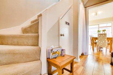 3 bedroom house for sale, Cavell Crescent, Dartford DA1