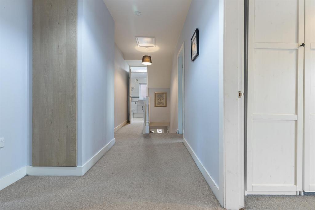 6 Fennay Bankside, Fennay Bridge 22 297.jpg