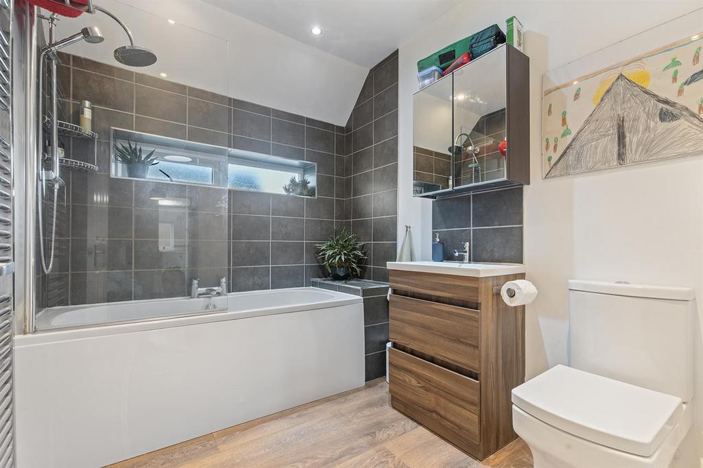 6 Fennay Bankside, Fennay Bridge 28 297.jpg