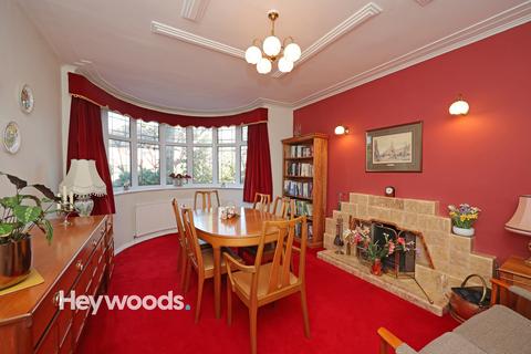 3 bedroom detached house for sale, Kingsway East, Westlands, Newcastle-under-Lyme