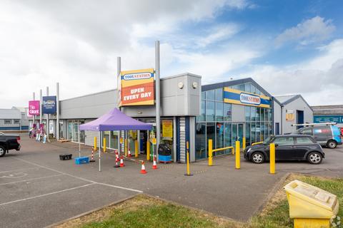 Warehouse to rent, Kingsditch Ln Cheltenham GL51 9PB
