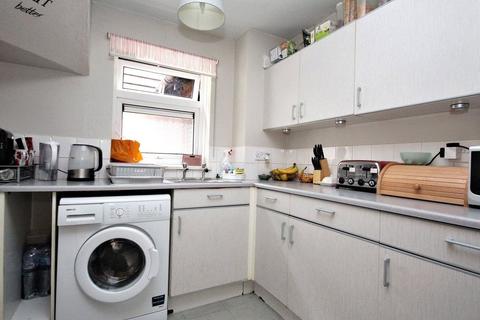 undefined, Huntingdon Road, Woking, Surrey, GU21