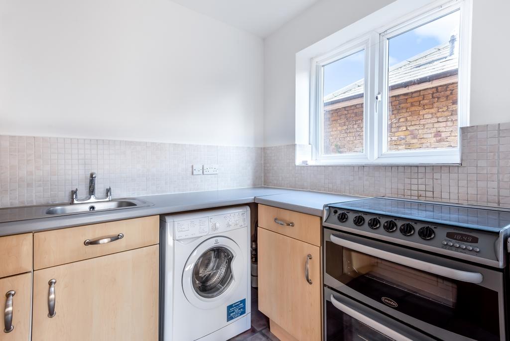 Kitchen 2