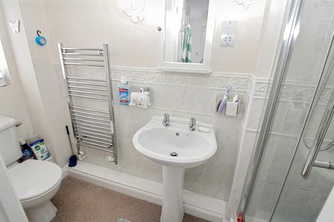 3 bedroom terraced house for sale, Bray Drive, Stevenage SG1