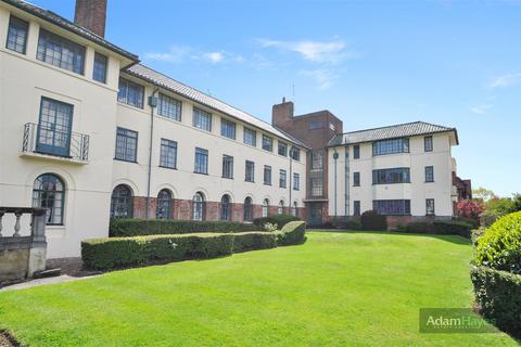 3 bedroom apartment for sale, Finchley Road, London NW11