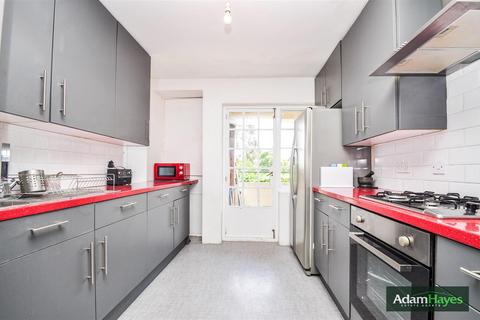 3 bedroom apartment for sale, Finchley Road, London NW11