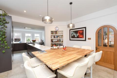 5 bedroom detached house for sale, Newdigate Road, Beare Green, Dorking, Surrey