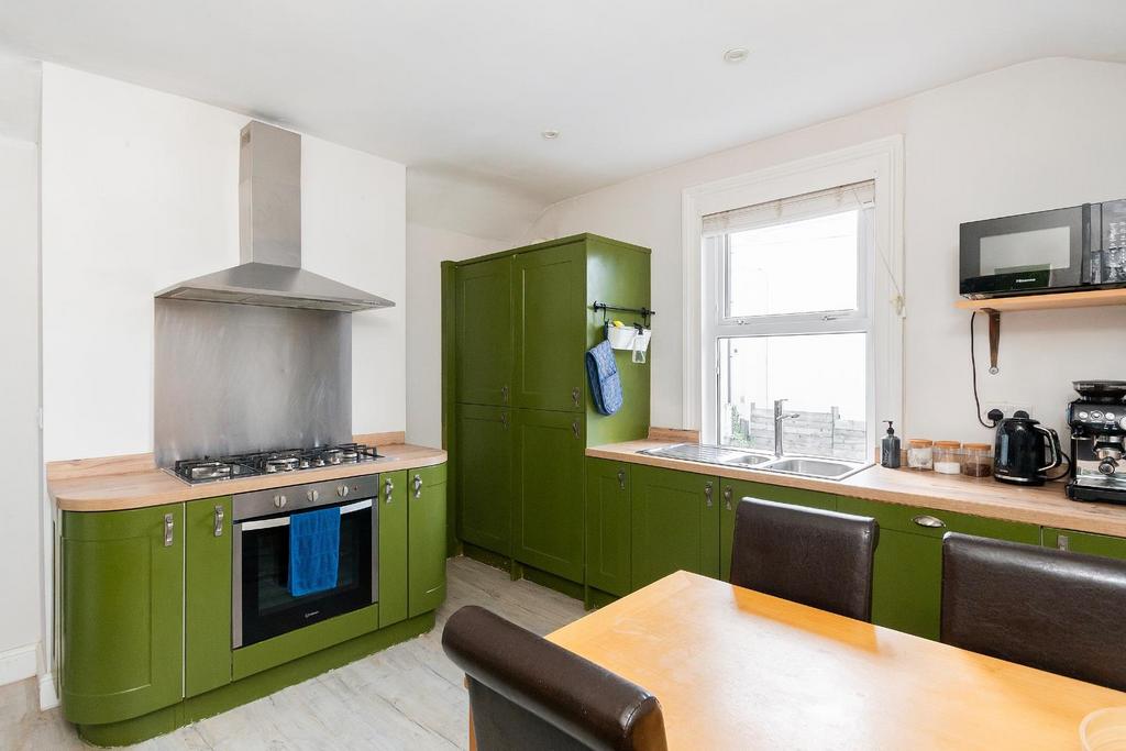 1 W5 R3 ATN - Kitchen A.jpg