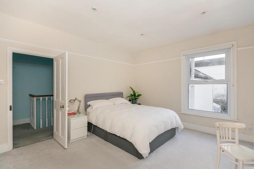 1 W5 R3 ATN - Bedroom B.jpg