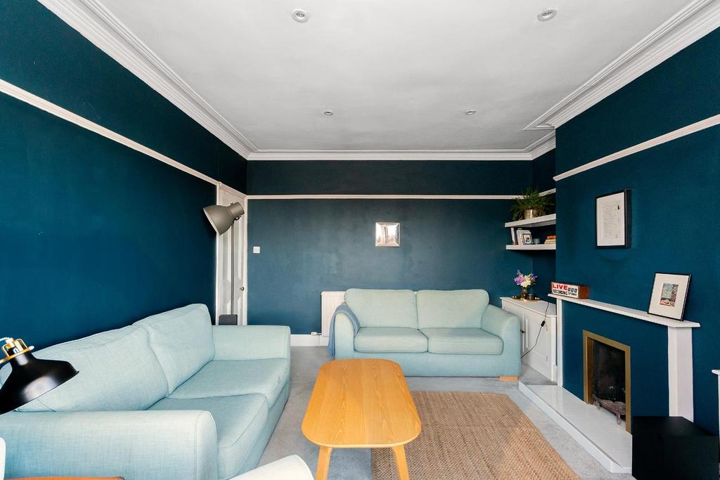 1 W5 R3 ATN - Living Room B.jpg