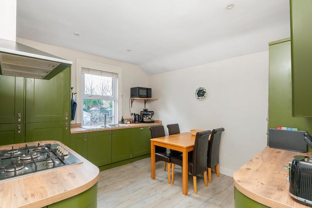 1 W5 R3 ATN - Kitchen C.jpg