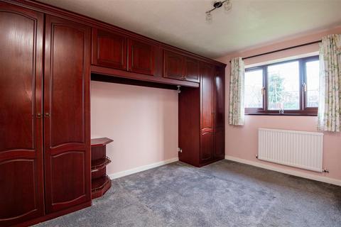 3 bedroom detached bungalow for sale, The Oaks, Walton-Le-Dale, Preston