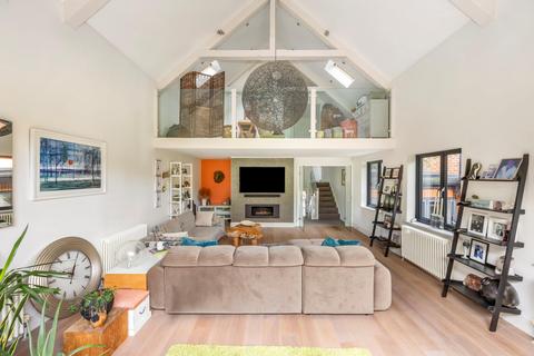 undefined, Vincent Close, Esher, Surrey, KT10
