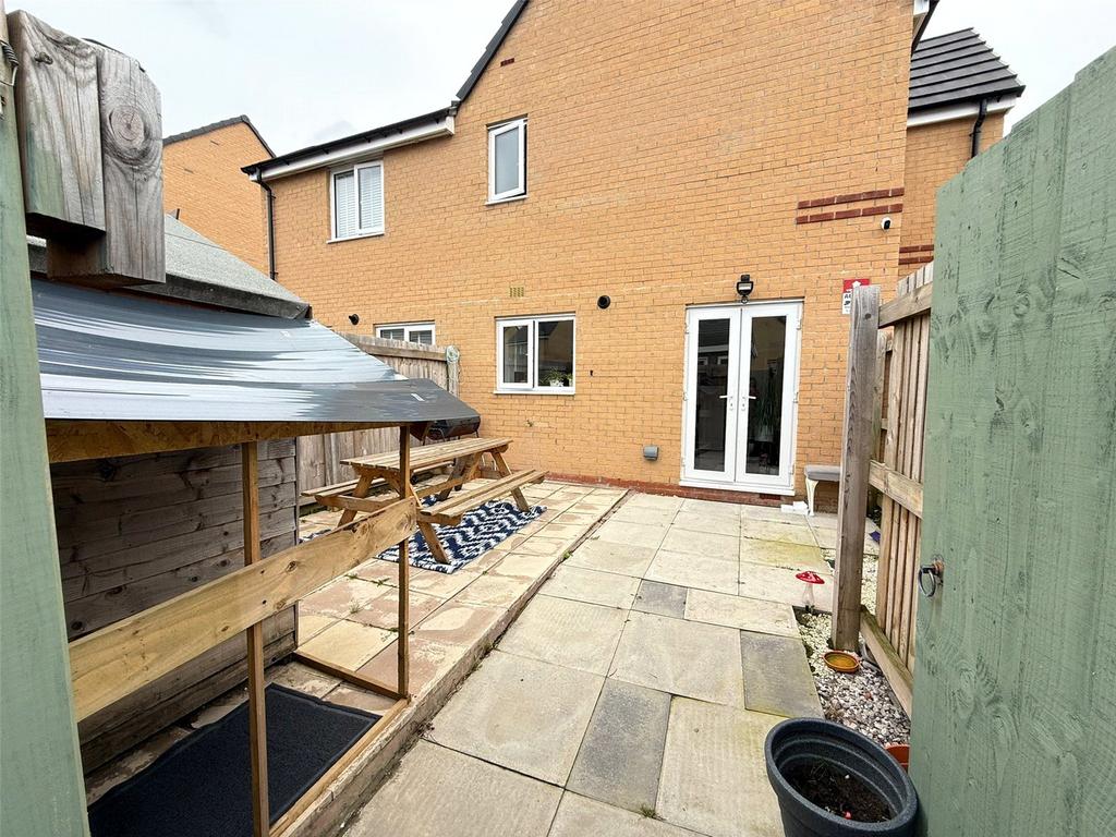 Rear External