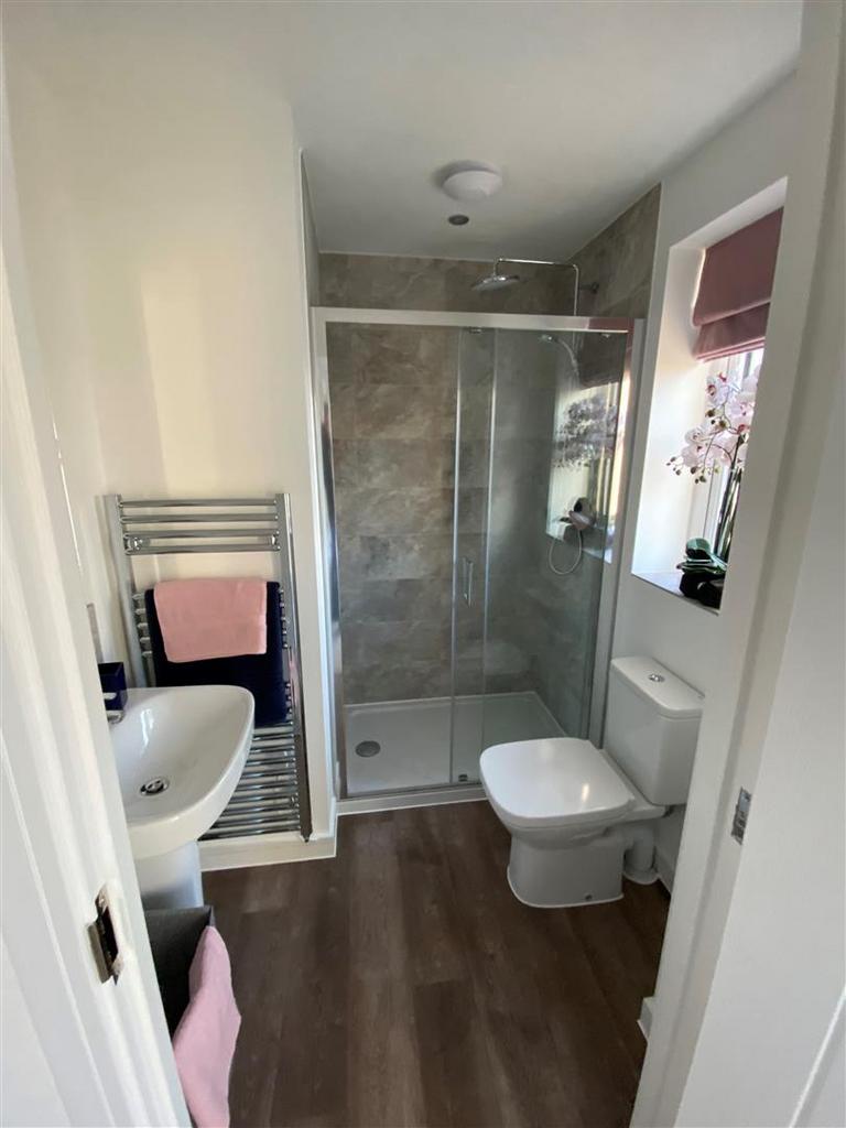 En Suite.jpg