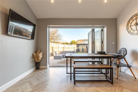 3 bedroom end of terrace house for sale, Sutherland Avenue, Bristol BS16