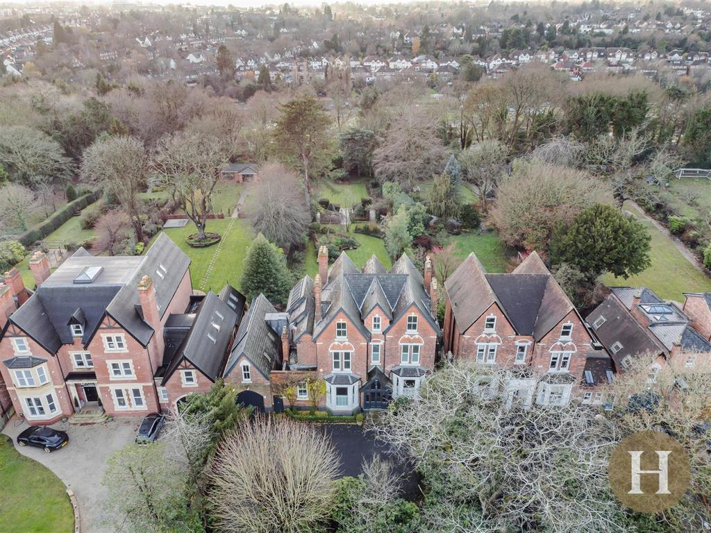 Hadleigh Estate Agents-70.jpg
