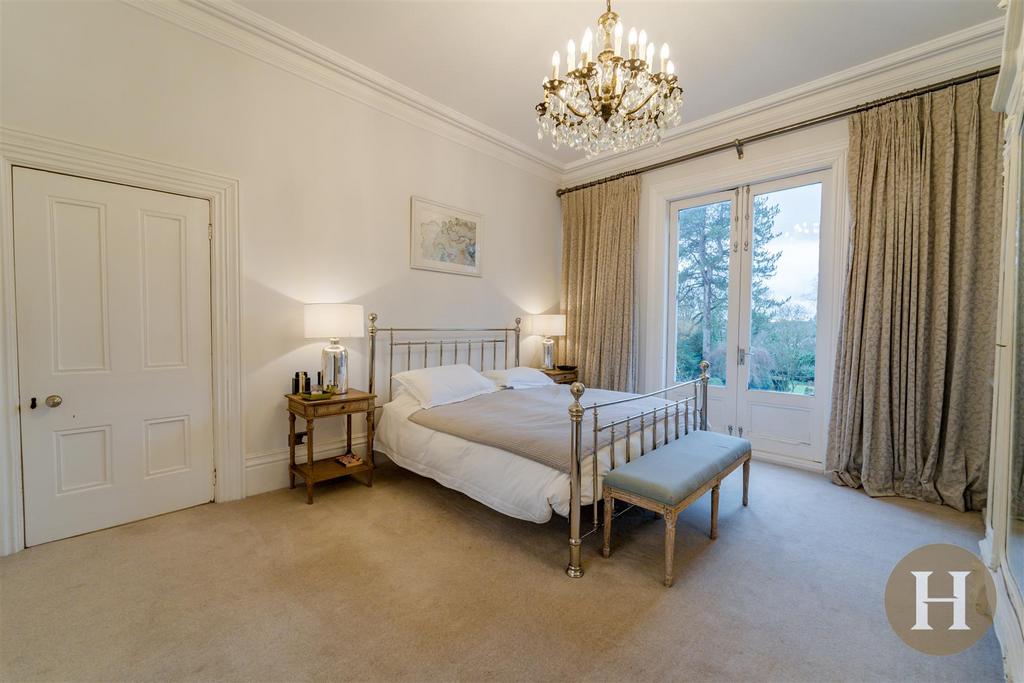 Hadleigh Estate Agents-51.jpg