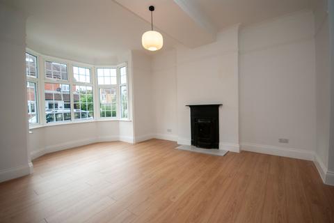 undefined, Oakleigh Park Drive, Leigh-on-Sea