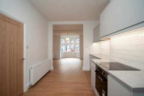 undefined, Oakleigh Park Drive, Leigh-on-Sea